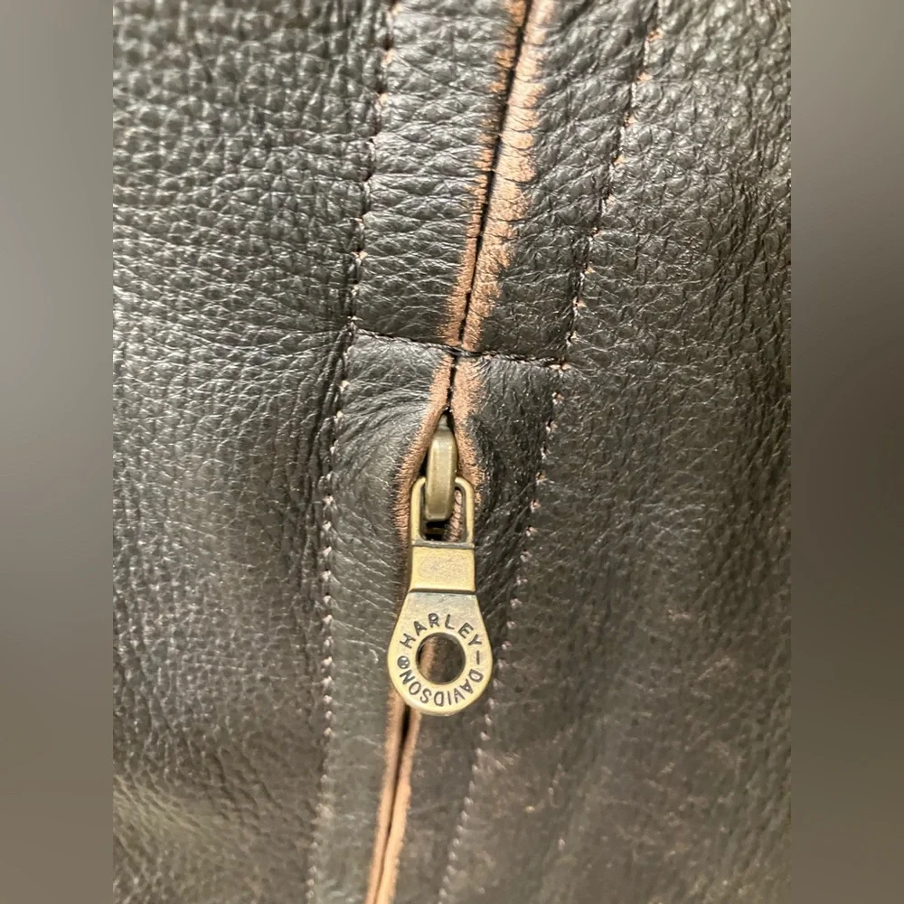 Harley-Davidson Men's Distressed Leather Motorcycle Jacket Medium 97190-10VM - Picture 11 of 15